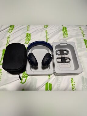 Beats Studio Pro- Wireless Navy Blue